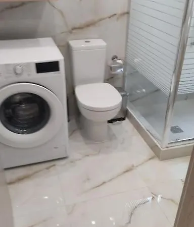 Leo's House Apartment *